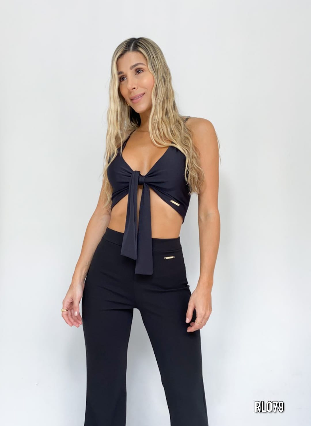 BLUSA-RL079